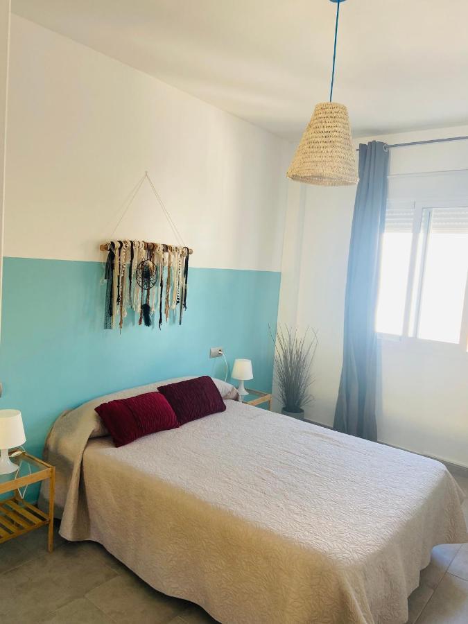 Apartamentos Chuita Playa Málaga Exterior foto