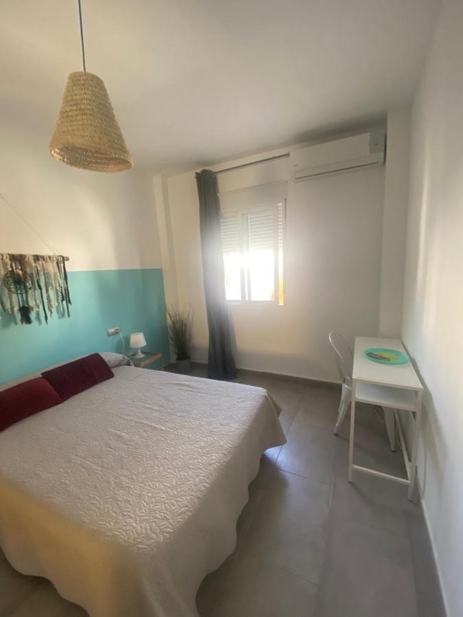 Apartamentos Chuita Playa Málaga Exterior foto
