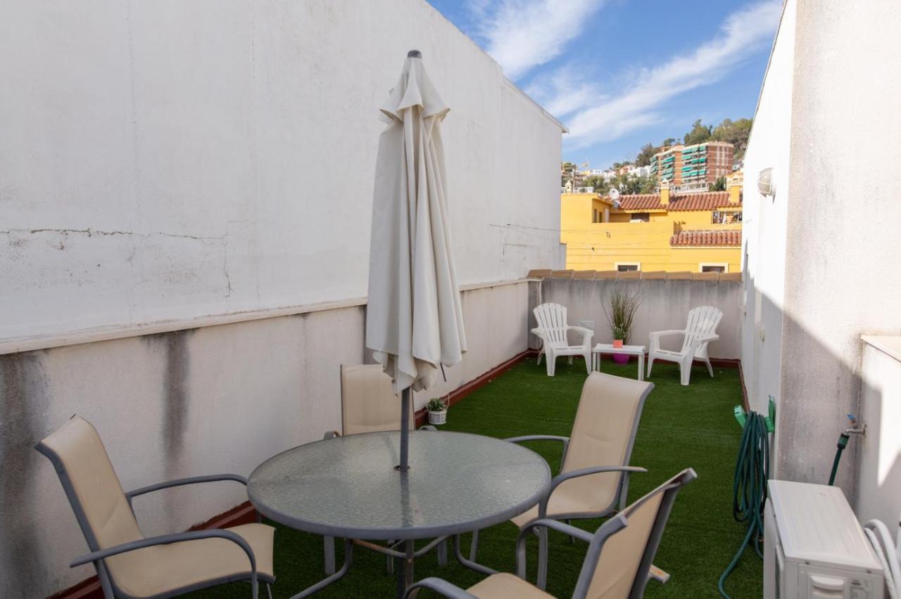 Apartamentos Chuita Playa Málaga Exterior foto